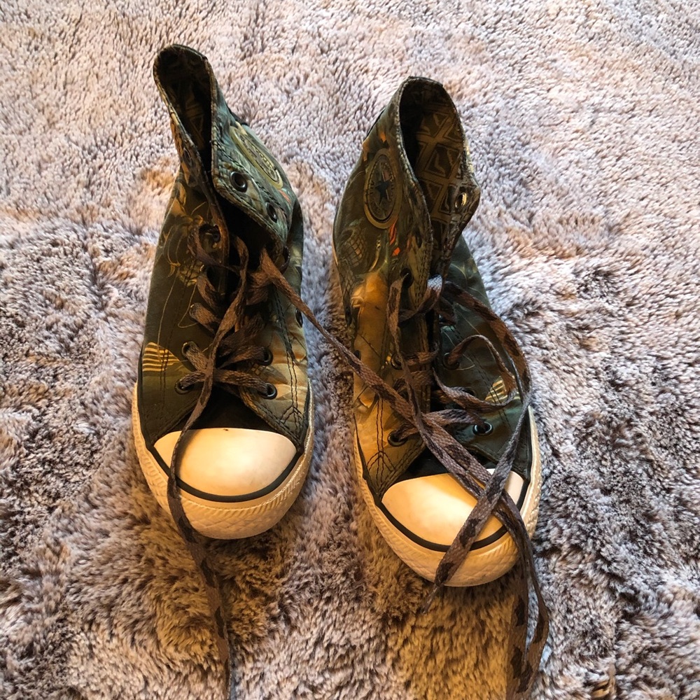 Batman high top converse